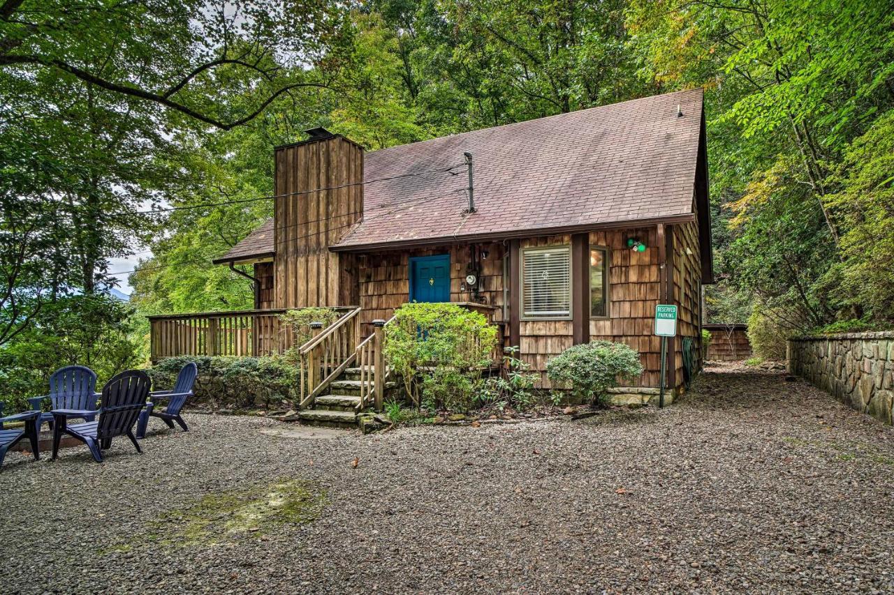 Rustic Sevierville Cabin Hot Tub And Mountain Views Exterior photo
